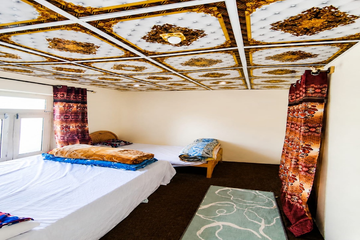Parbat 4 Seasons Resort Rupal Valley View